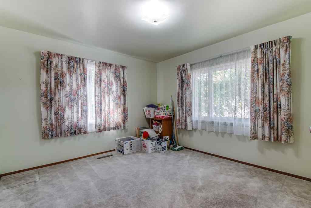 MLS® A2253871 - 1967 15 Avenue SE in Crestwood-Norwood Medicine Hat, Residential