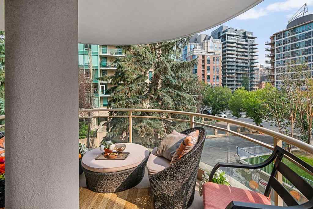 MLS® A2253875 - Unit #303 804 3 Avenue SW in Eau Claire Calgary, Residential