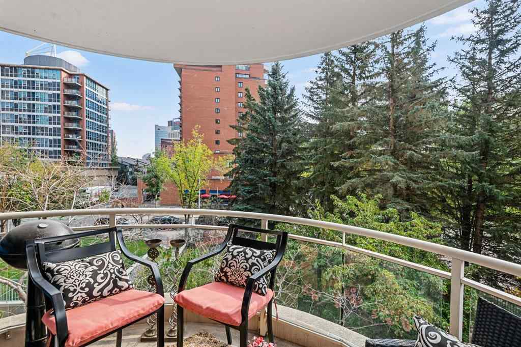 MLS® A2253875 - Unit #303 804 3 Avenue SW in Eau Claire Calgary, Residential