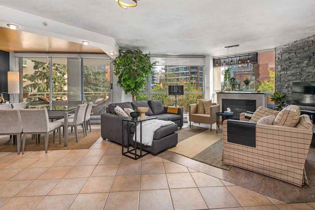 MLS® A2253875 - Unit #303 804 3 Avenue SW in Eau Claire Calgary, Residential