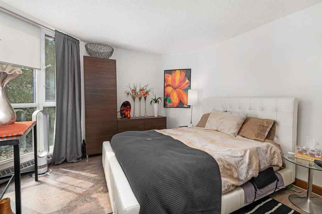 MLS® A2253875 - Unit #303 804 3 Avenue SW in Eau Claire Calgary, Residential