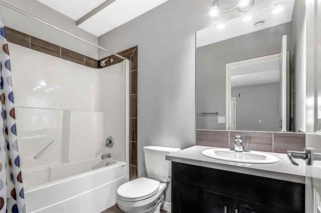 MLS® A2253876 - 284 Kincora Heights NW in Kincora Calgary, Residential