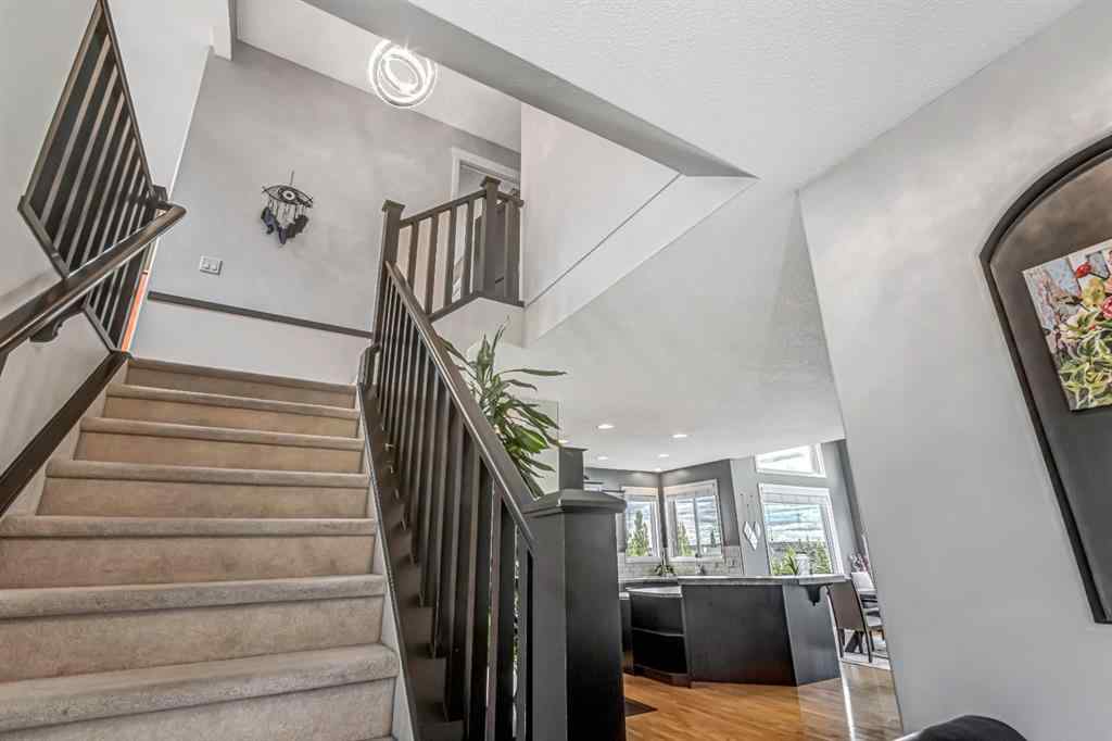 MLS® A2253876 - 284 Kincora Heights NW in Kincora Calgary, Residential