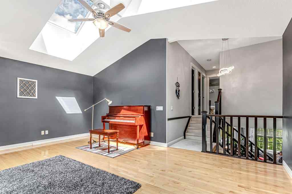 MLS® A2253876 - 284 Kincora Heights NW in Kincora Calgary, Residential