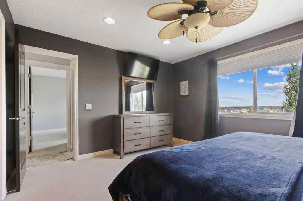 MLS® A2253876 - 284 Kincora Heights NW in Kincora Calgary, Residential
