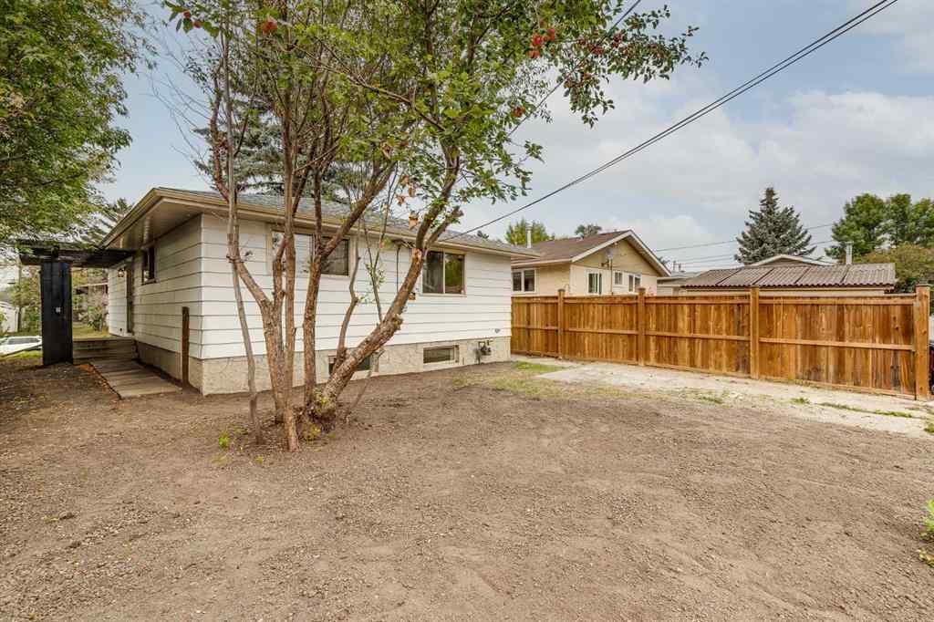 MLS® A2253881 - 1432 43 Street NE in Marlborough Calgary, Residential