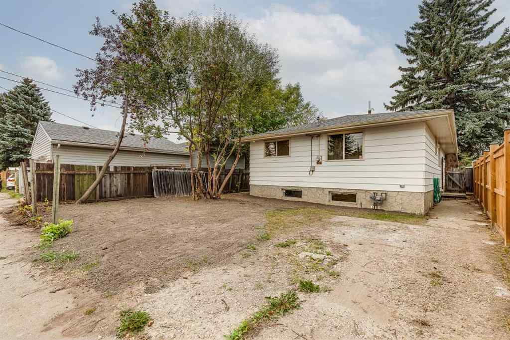 MLS® A2253881 - 1432 43 Street NE in Marlborough Calgary, Residential