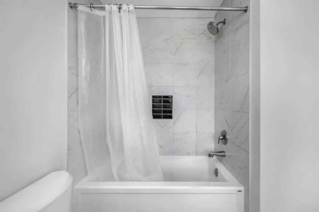 MLS® A2253883 - 641 Southwinds Close SW in Southwinds Airdrie, Residential