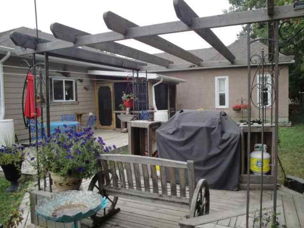 MLS® A2253884 - 73 West 1st Avenue N in NONE Magrath, Residential
