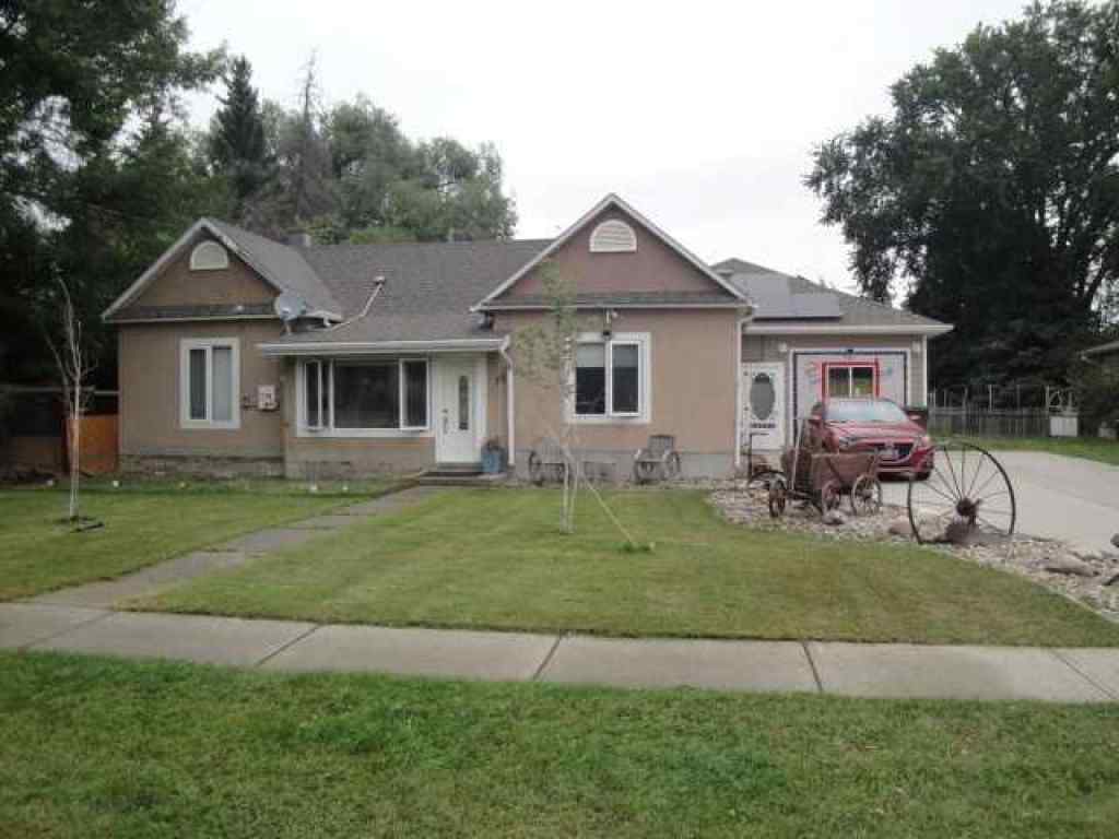 MLS® A2253884 - 73 West 1st Avenue N in NONE Magrath, Residential