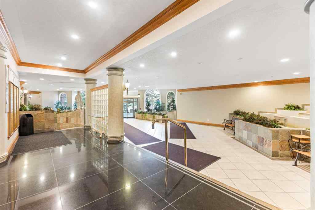 MLS® A2253885 - Unit #321 200 Lincoln Way SW in Lincoln Park Calgary, Residential