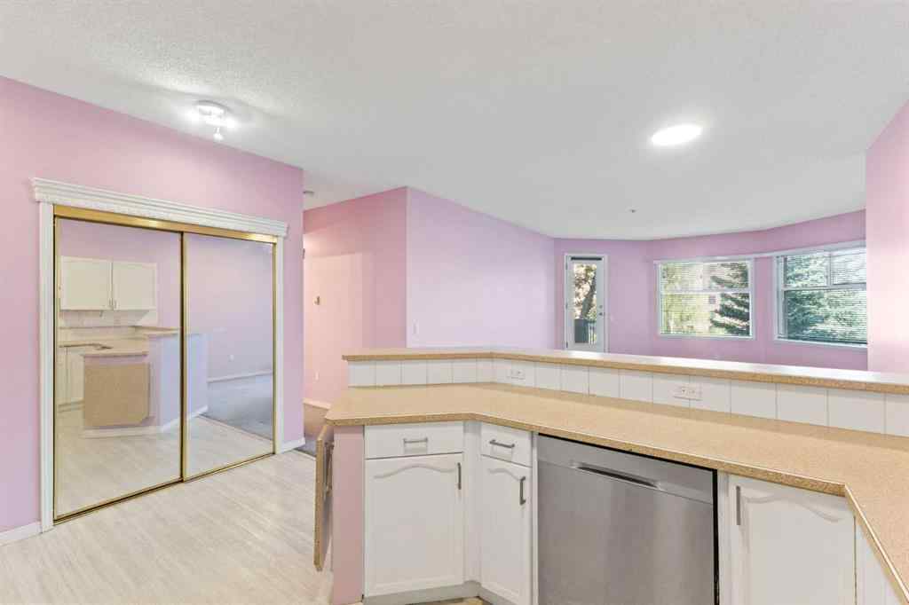 MLS® A2253885 - Unit #321 200 Lincoln Way SW in Lincoln Park Calgary, Residential