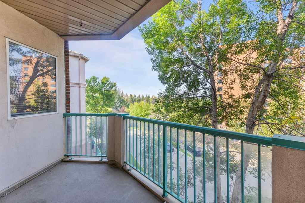 MLS® A2253885 - Unit #321 200 Lincoln Way SW in Lincoln Park Calgary, Residential