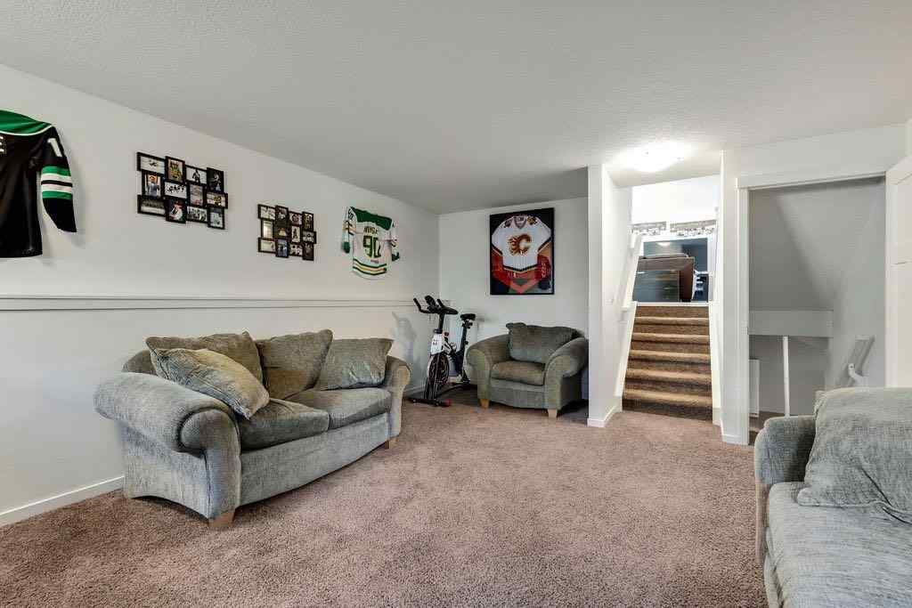 MLS® A2253886 - 12 Suntree Lane  in NONE Okotoks, Residential