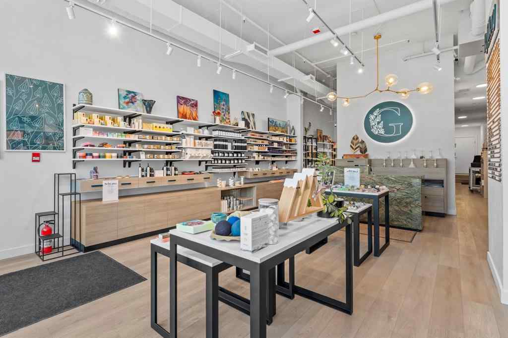 MLS® A2253889 - 4535 Bowness Road NW in Montgomery Calgary, Commercial