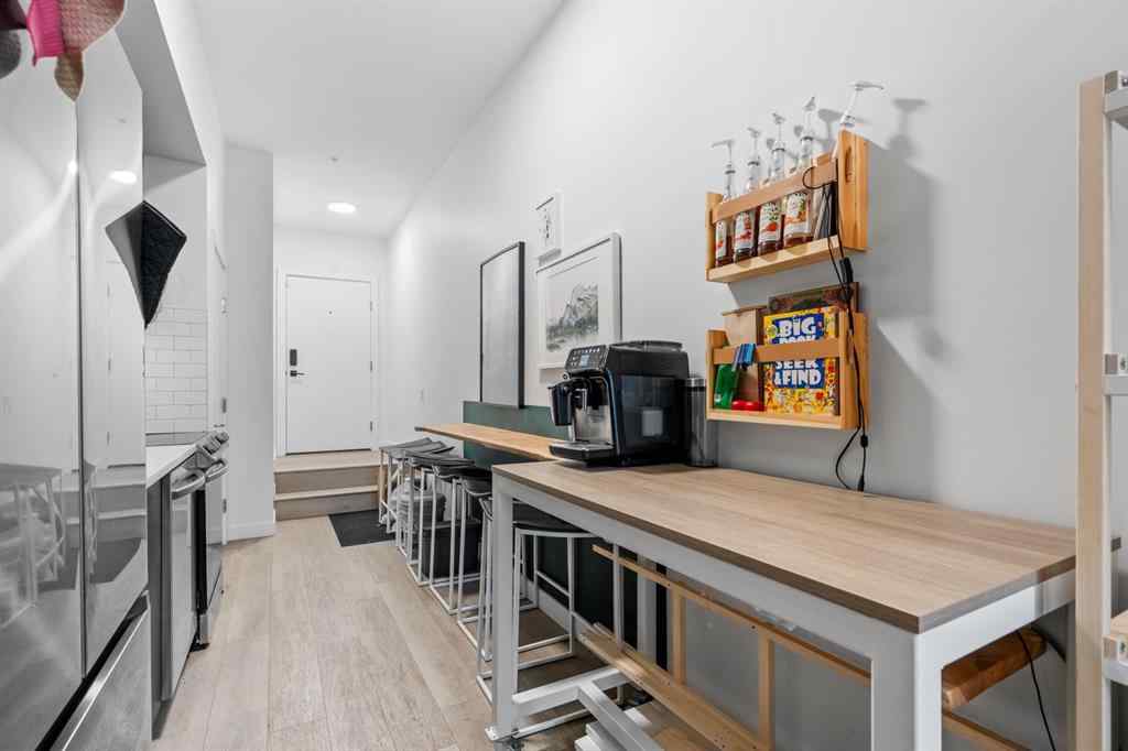 MLS® A2253889 - 4535 Bowness Road NW in Montgomery Calgary, Commercial