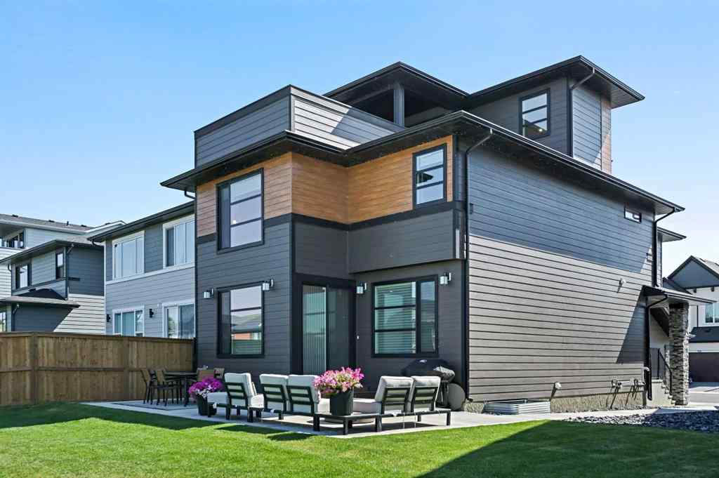 MLS® A2253893 - 905 Cranbrook Gardens SE in Cranston Calgary, Residential