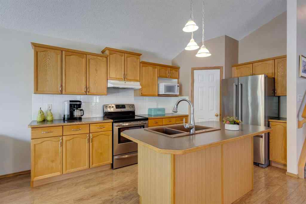 MLS® A2253901 - 131 Citadel Mesa Close NW in Citadel Calgary, Residential