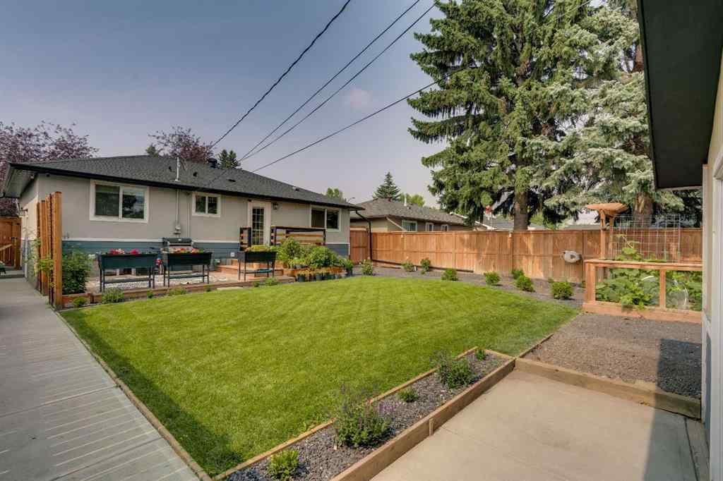 MLS® A2253904 - 2444 45 Street SE in Forest Lawn Calgary, Residential