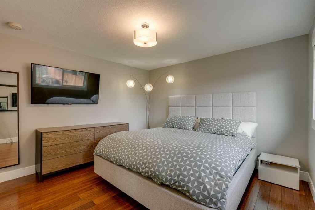 MLS® A2253904 - 2444 45 Street SE in Forest Lawn Calgary, Residential