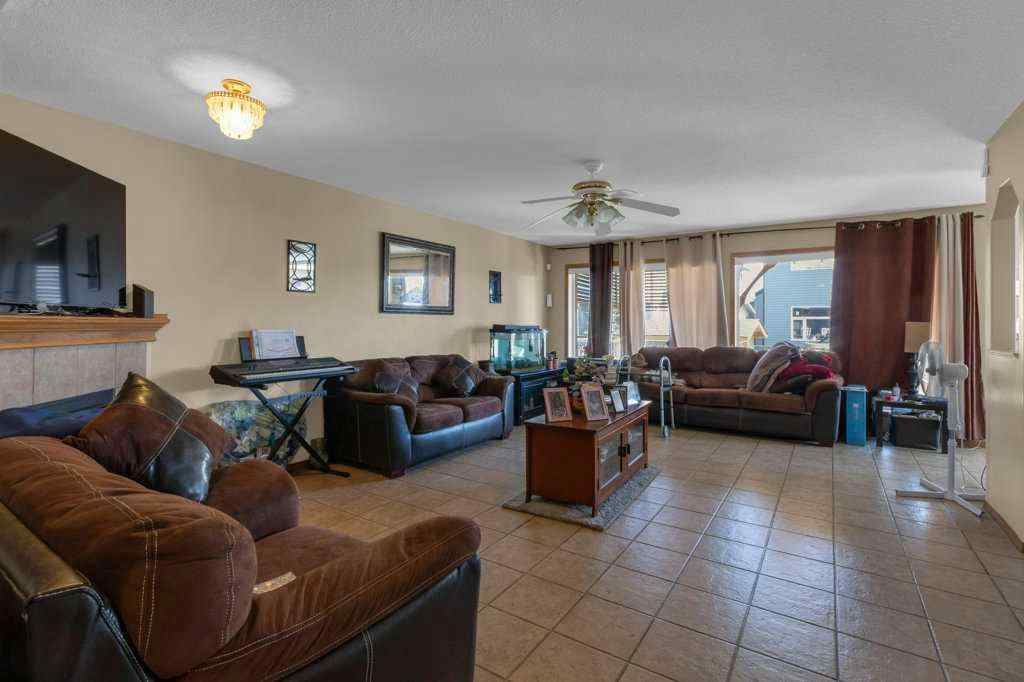 MLS® A2253905 - 442 Saddlecreek Way NE in Saddle Ridge Calgary, Residential