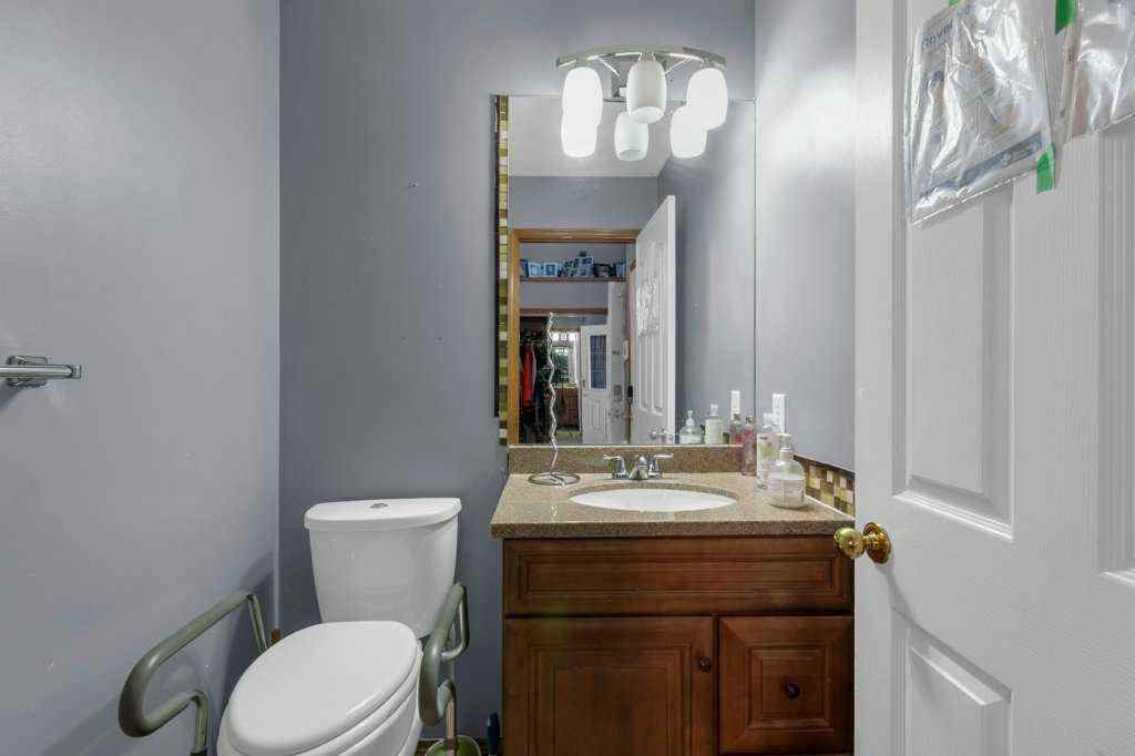 MLS® A2253905 - 442 Saddlecreek Way NE in Saddle Ridge Calgary, Residential