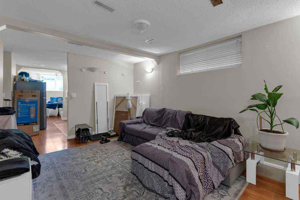 MLS® A2253905 - 442 Saddlecreek Way NE in Saddle Ridge Calgary, Residential