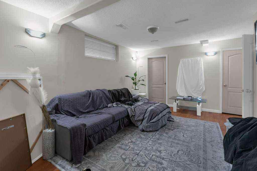 MLS® A2253905 - 442 Saddlecreek Way NE in Saddle Ridge Calgary, Residential