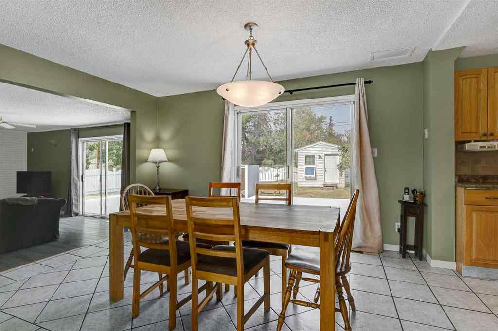 MLS® A2253906 - 10132 93 Avenue  in Swanavon Grande Prairie, Residential