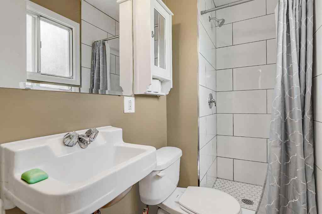MLS® A2253906 - 10132 93 Avenue  in Swanavon Grande Prairie, Residential
