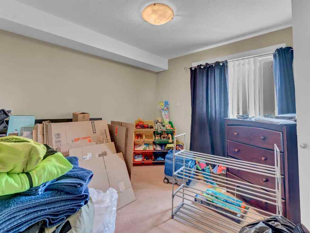 MLS® A2253913 - Unit #304 1648 Saamis Drive NW in Northwest Crescent Heights Medicine Hat, Residential