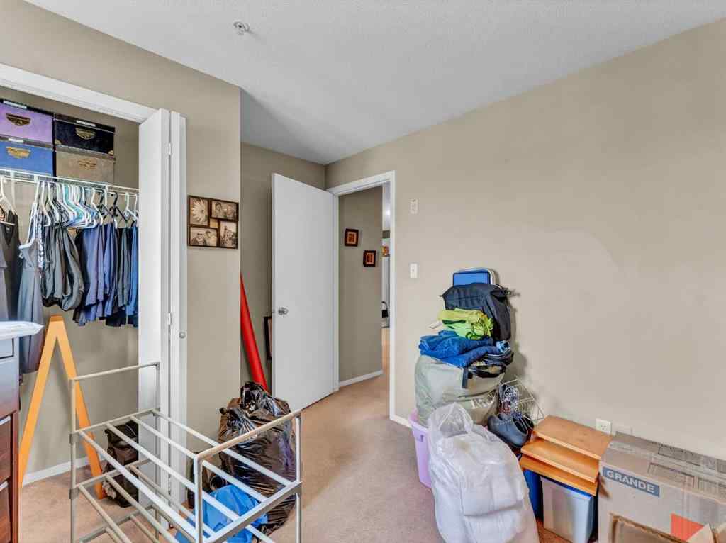 MLS® A2253913 - Unit #304 1648 Saamis Drive NW in Northwest Crescent Heights Medicine Hat, Residential