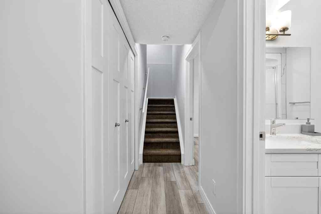MLS® A2253921 - 405 Wentworth Row SW in West Springs Calgary, Residential
