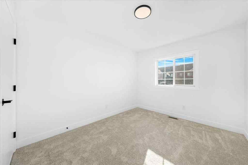 MLS® A2253923 - 7 Baysprings Terrace SW in Baysprings Airdrie, Residential