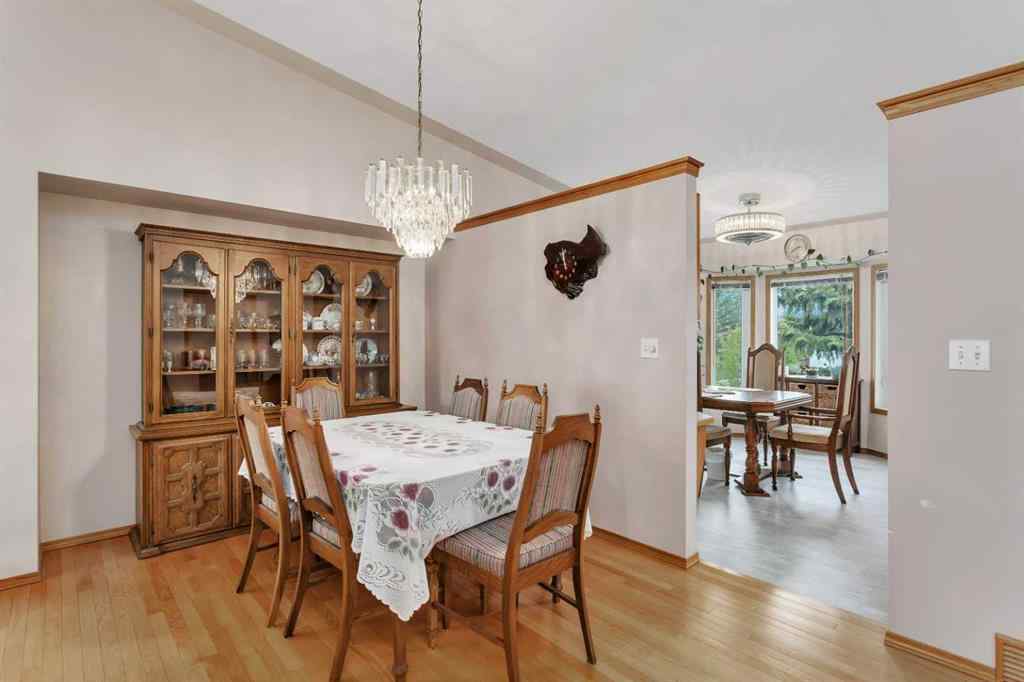 MLS® A2253927 - 21 Dunn Close  in Deer Park Village Red Deer, Residential