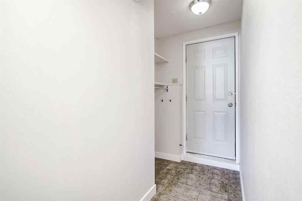 MLS® A2253929 - 7323 Silver Mead Road NW in Silver Springs Calgary, Residential