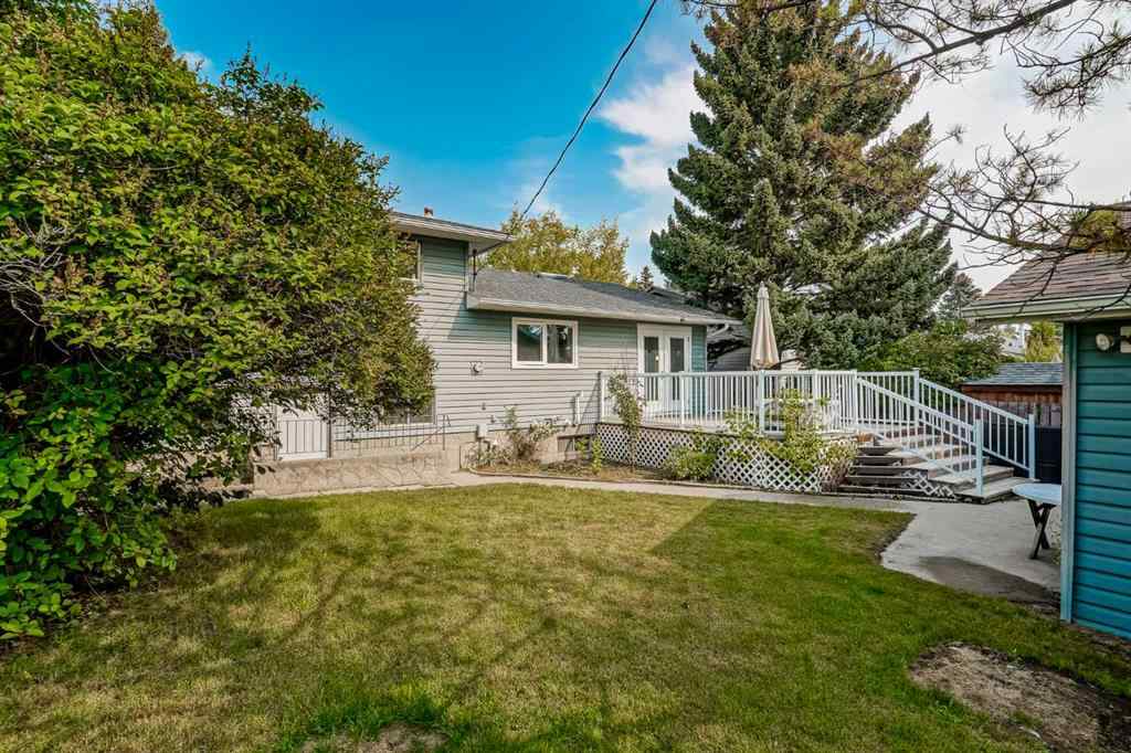 MLS® A2253929 - 7323 Silver Mead Road NW in Silver Springs Calgary, Residential