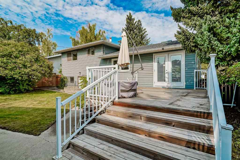 MLS® A2253929 - 7323 Silver Mead Road NW in Silver Springs Calgary, Residential