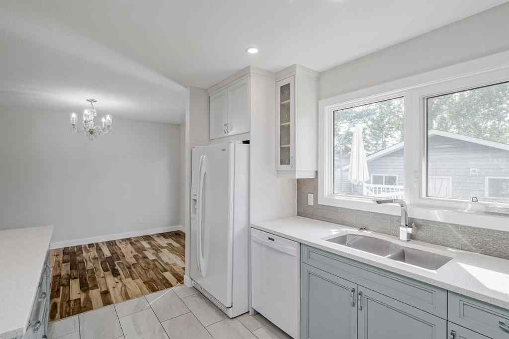 MLS® A2253929 - 7323 Silver Mead Road NW in Silver Springs Calgary, Residential