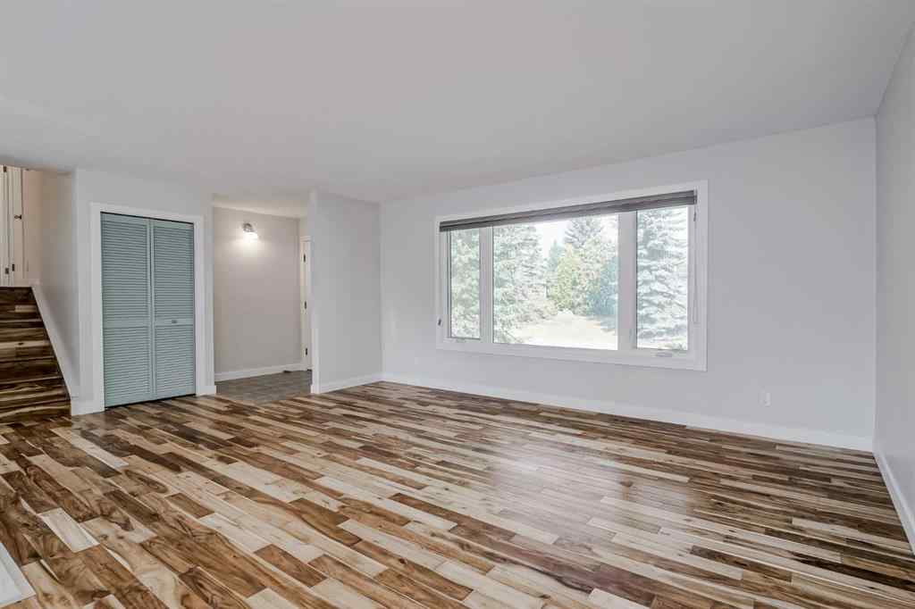 MLS® A2253929 - 7323 Silver Mead Road NW in Silver Springs Calgary, Residential