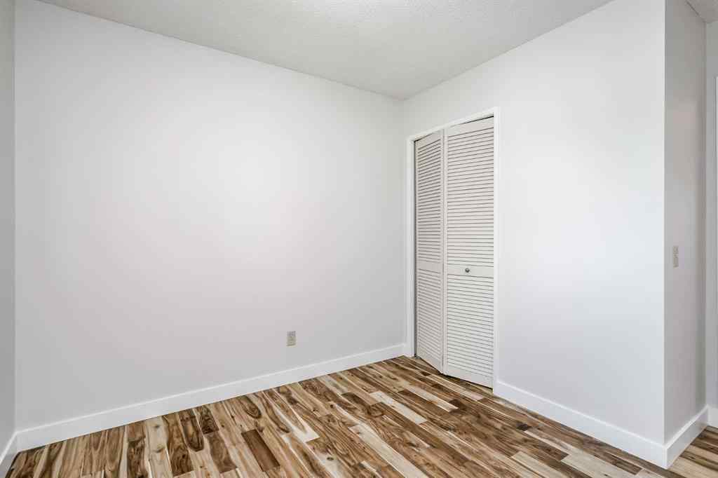 MLS® A2253929 - 7323 Silver Mead Road NW in Silver Springs Calgary, Residential