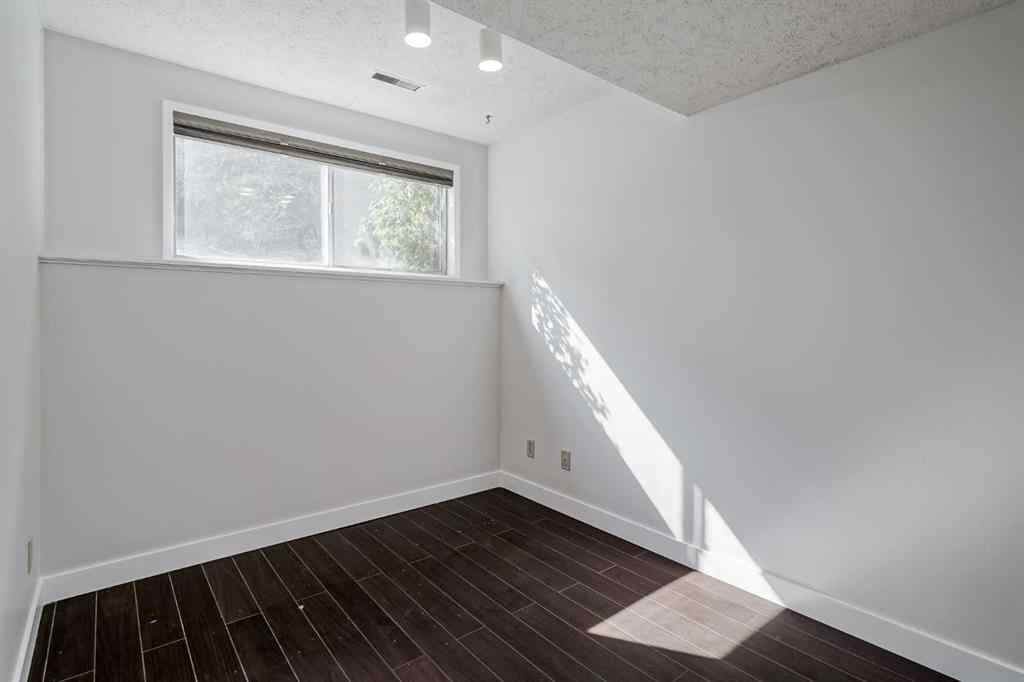 MLS® A2253929 - 7323 Silver Mead Road NW in Silver Springs Calgary, Residential