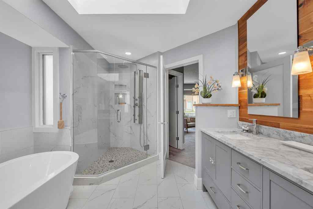 MLS® A2253930 - 129 Edgebrook Gardens NW in Edgemont Calgary, Residential