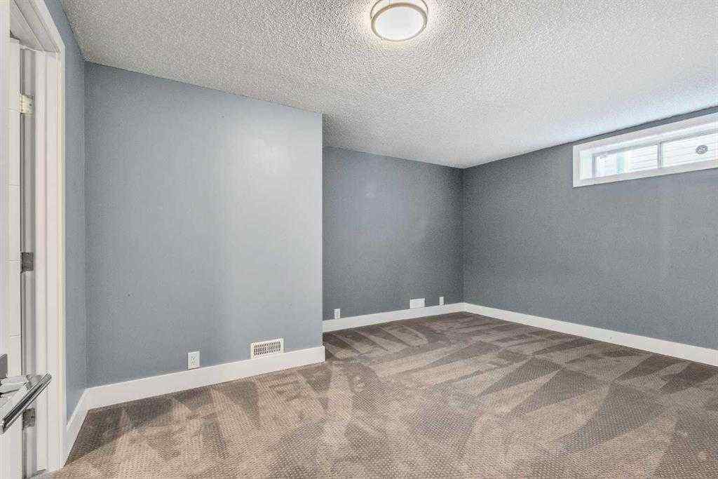 MLS® A2253930 - 129 Edgebrook Gardens NW in Edgemont Calgary, Residential