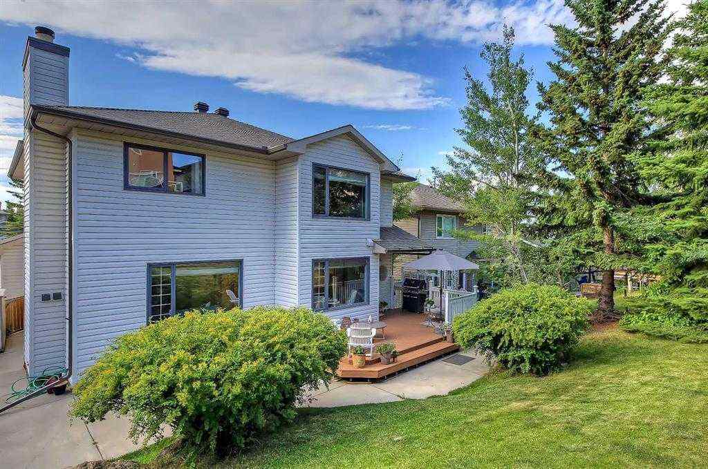 MLS® A2253930 - 129 Edgebrook Gardens NW in Edgemont Calgary, Residential