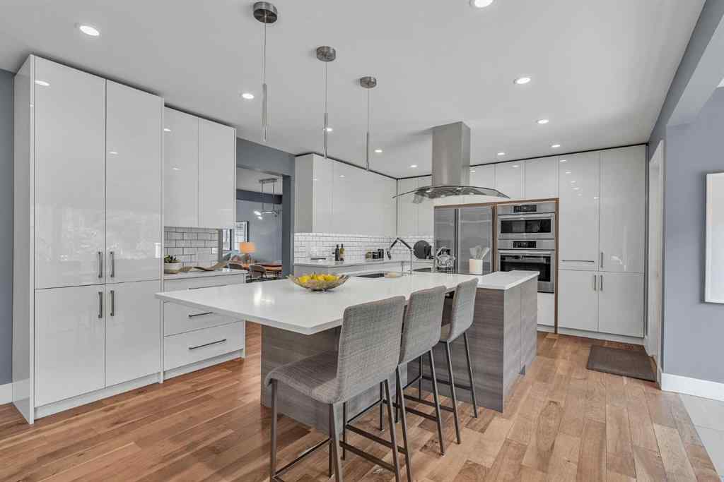 MLS® A2253930 - 129 Edgebrook Gardens NW in Edgemont Calgary, Residential