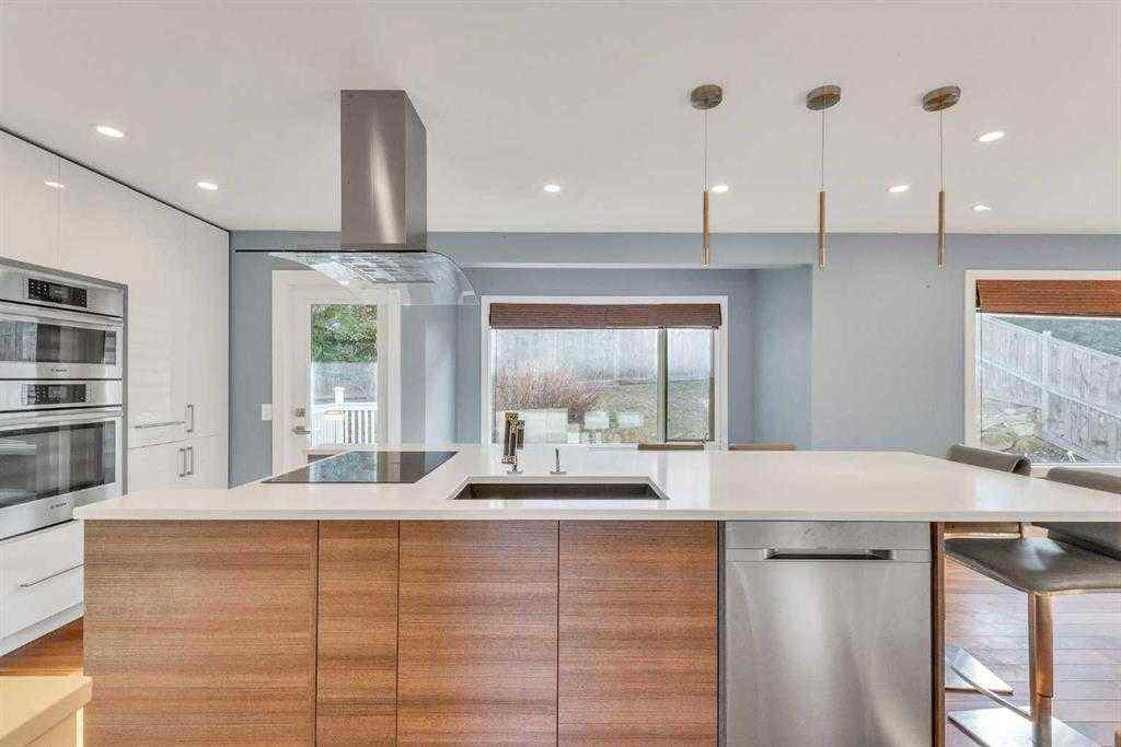 MLS® A2253930 - 129 Edgebrook Gardens NW in Edgemont Calgary, Residential