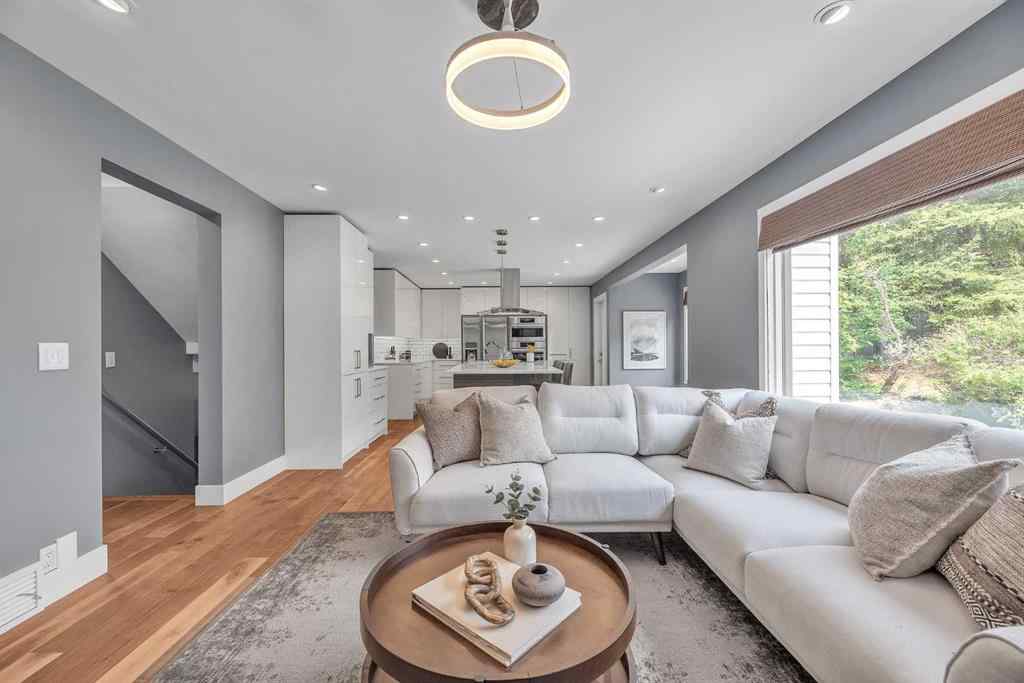 MLS® A2253930 - 129 Edgebrook Gardens NW in Edgemont Calgary, Residential
