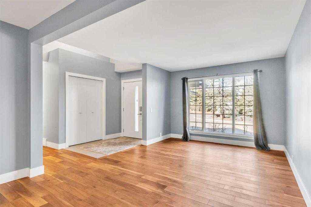 MLS® A2253930 - 129 Edgebrook Gardens NW in Edgemont Calgary, Residential