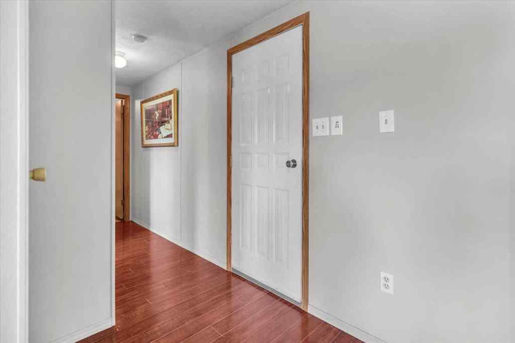 MLS® A2253934 - 294 Burroughs Circle NE in Montgomery Calgary, Mobile